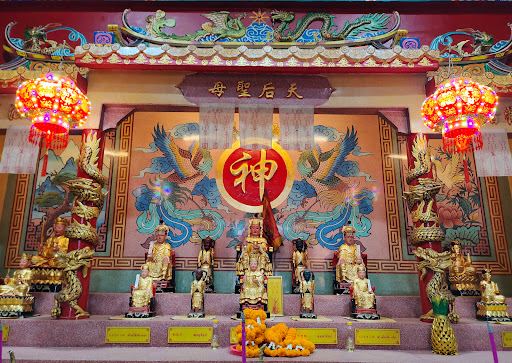 Compare 5 airports near Su-ngai Kolok