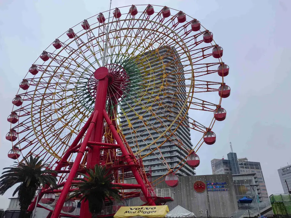 3_Mosaic Big Ferris Wheel