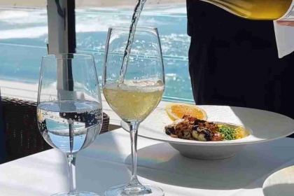 Icebergs Dining Room and Bar