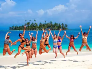 San Blas Adventures