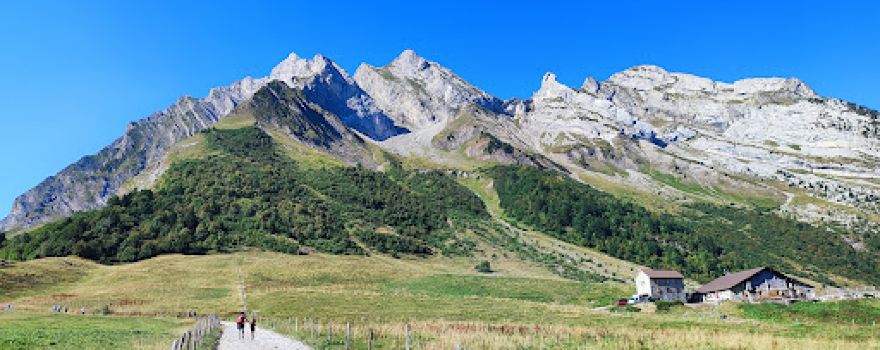 Col des Aravis