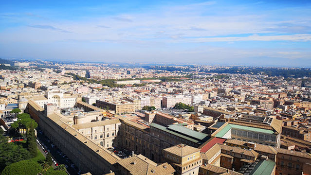 Fontana di Piazza Santa Marta