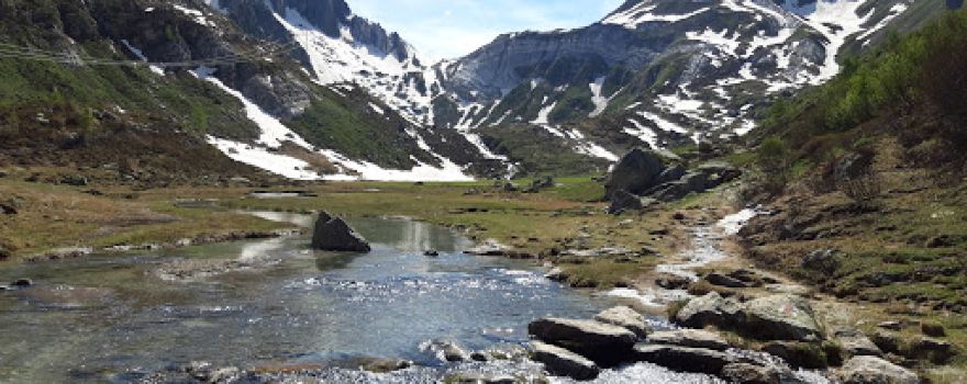 Tremorgio Lake