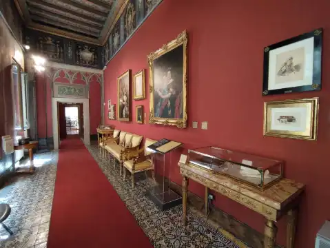 Hotels near Museo Napoleonico