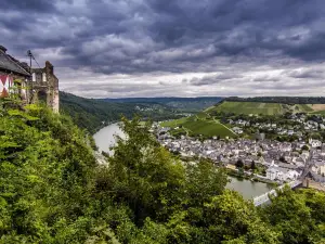 Grevenburg Castle Ruins