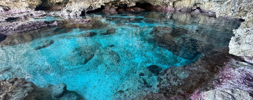 Avaiki Cave