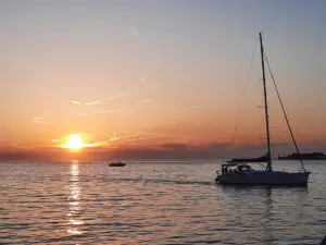 The Greeting to the Sun