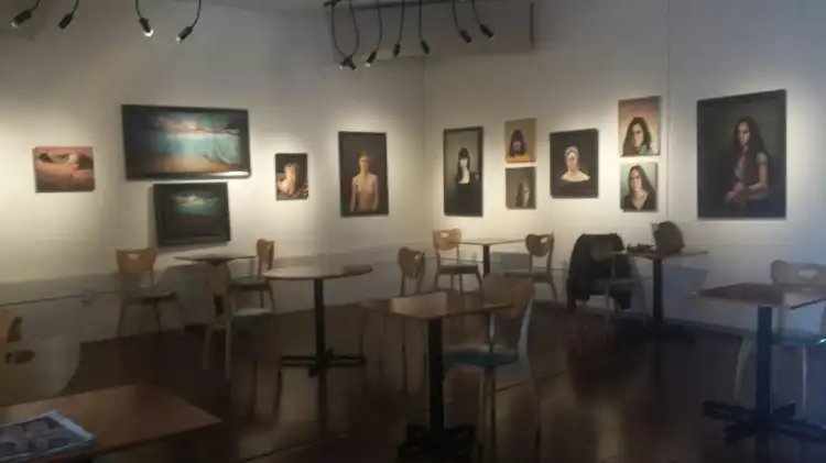 Hotels near Steynberg Gallery