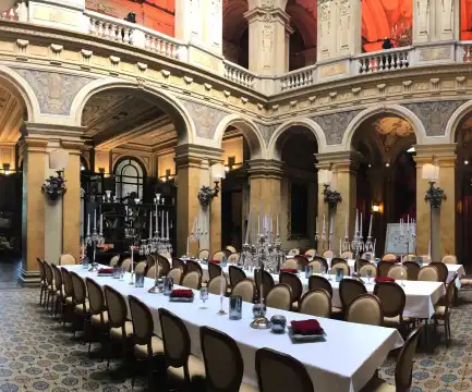 Hotels near Villa Erba