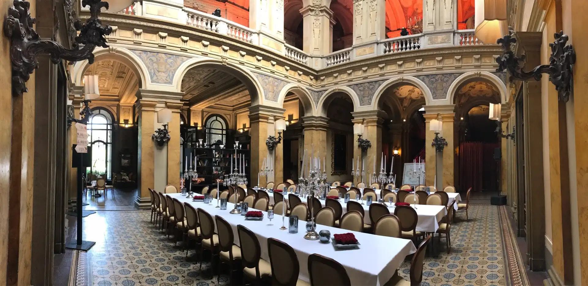 鄰近埃爾巴別墅的酒店