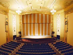 Cascade Theatre