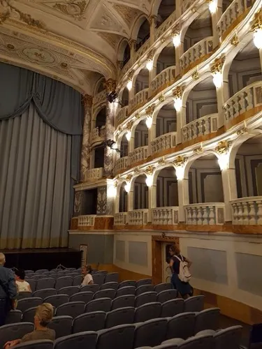 Teatro Lauro Rossi