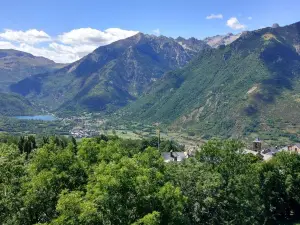 Benasque Valley overlook