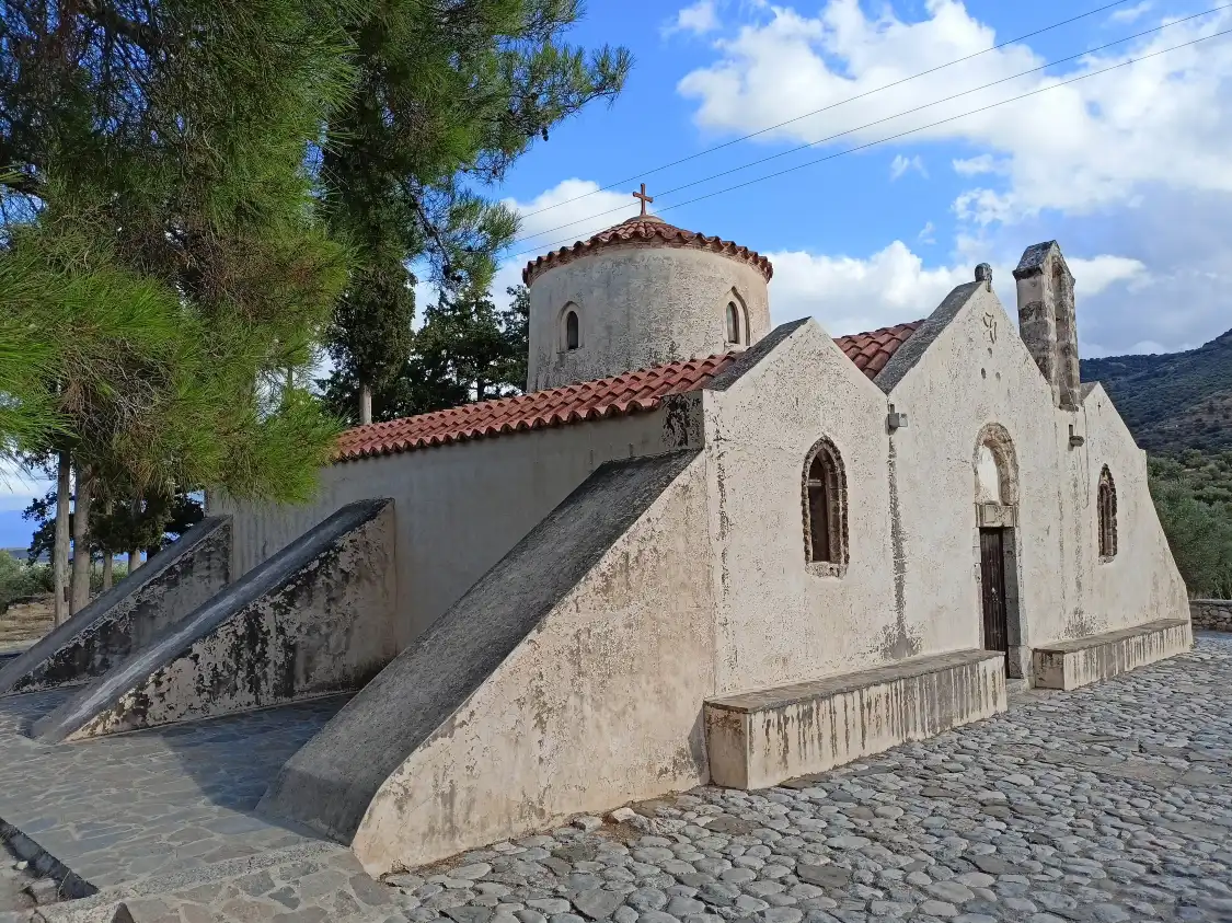 Hotels near Church of Saint Nicholas
