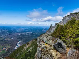 Mt. Si Trailhead