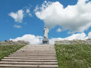 Glory Memorial