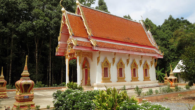 Wat Suthat Thewasathien (Wat Thung Mai)