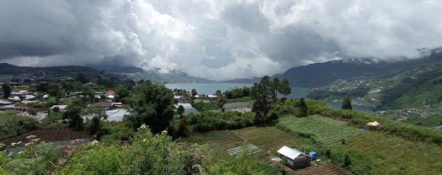 Lake Dibawah