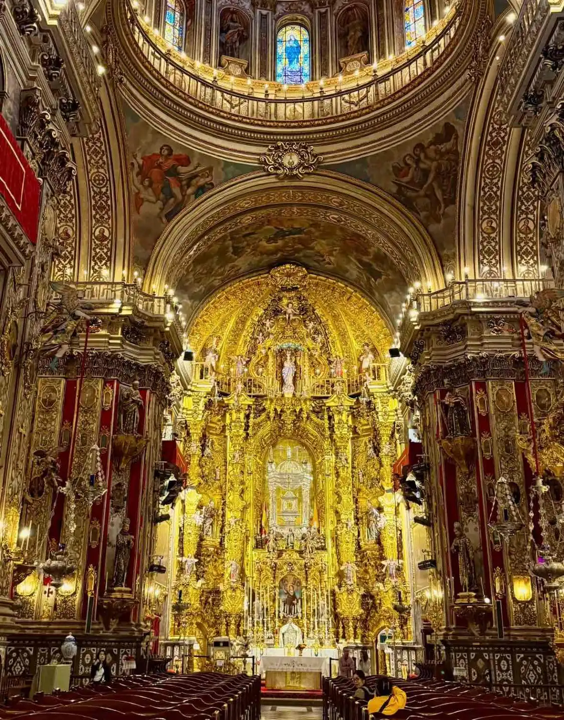 Hotels near Basilica de San Juan de Dios