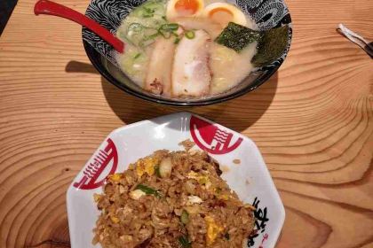 鈍屋拉麵 心齋橋店