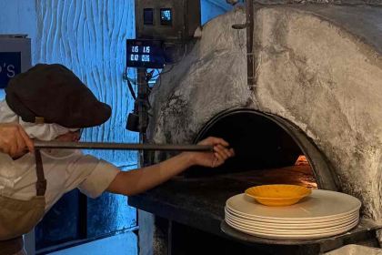 Pizza 4P’s Le Thanh Ton