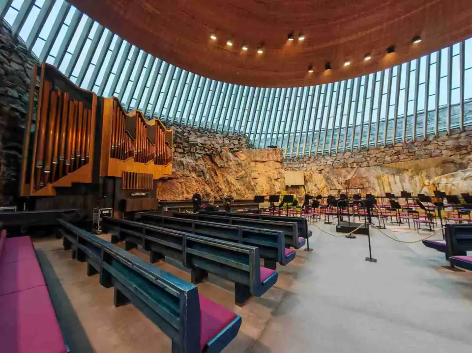 3_Temppeliaukio Church
