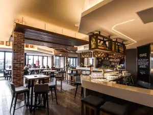 The Duke Bar and Bistro