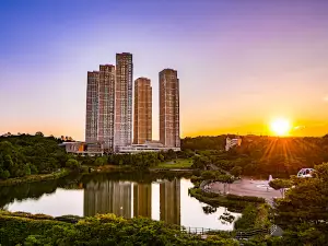 Ochang Lake Park