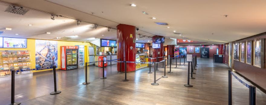 CINESA LUXE BARNASUD