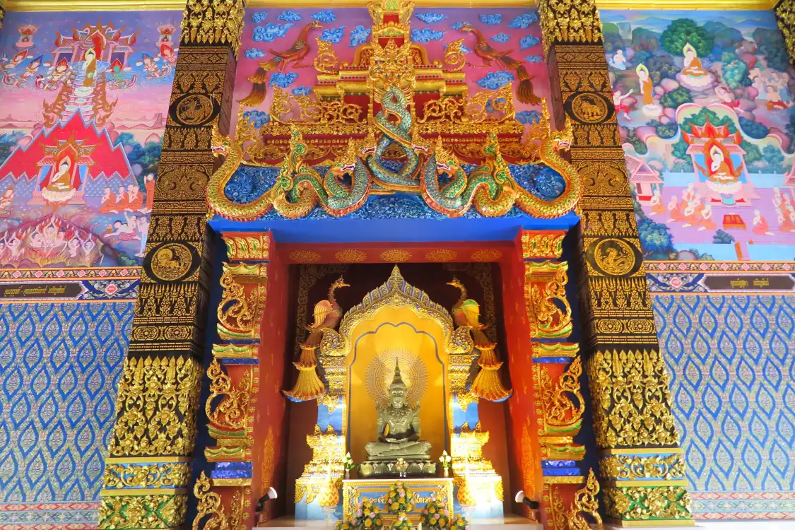Hotels near Wat Maha That Wachiramongkol (Wat Bang Thong)