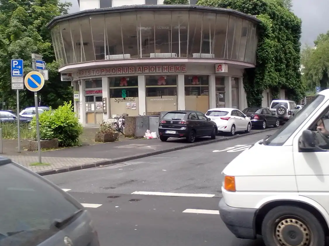Hotels near Glaeserne Pavillon