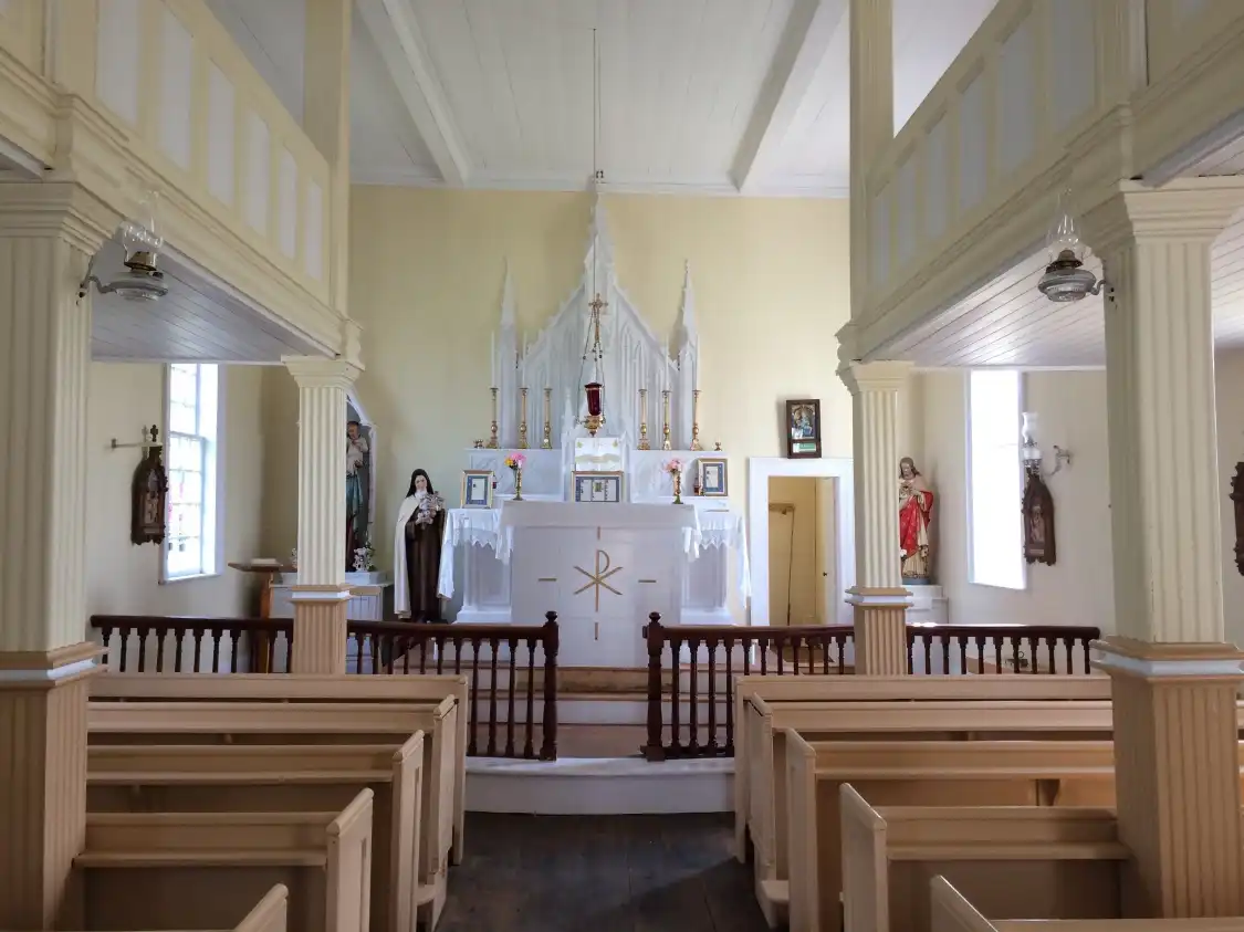 Hotels near Church of the Most Holy Trinity