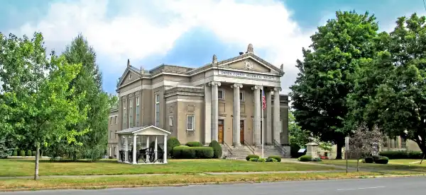 Hotels in Utica