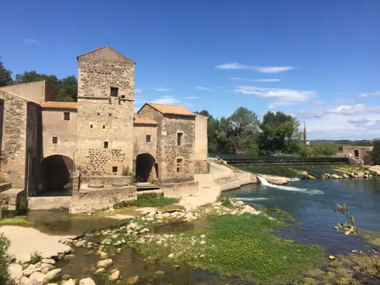 Hôtels à : Saint-Thibéry