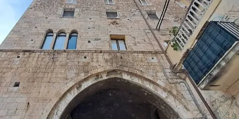 Domus Gotica di Piazza Cancelli