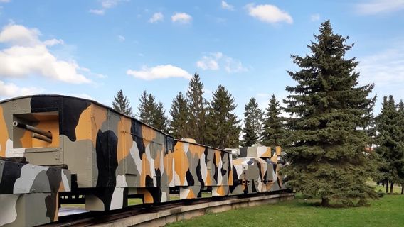 Armored train Hurban