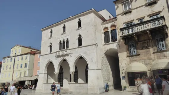 Karepic Palace