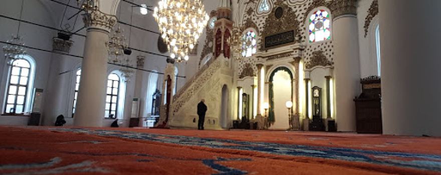 Merkez Cami