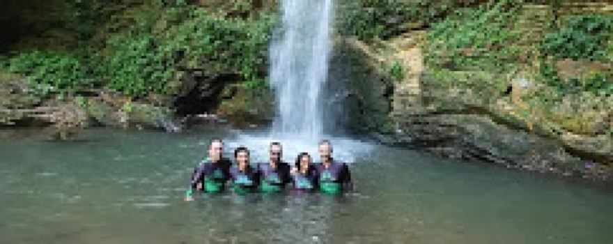 Cachoeira Da Loca