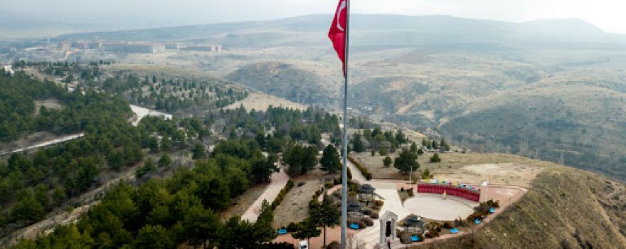 Ayaş Şehitlik Anıtı