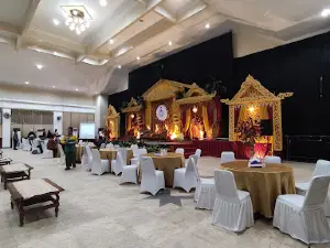 GEDUNG SARABA KAWA TANJUNG