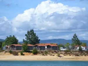 Camping Playa de Arija
