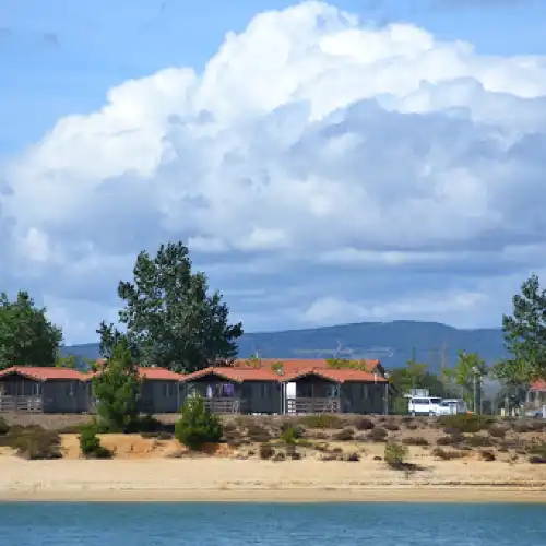 Camping Playa de Arija