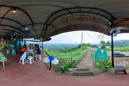 Da Camel Peak, Coffee and Resto Bar, Mabinay Mountain View
