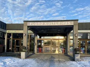 Flora community center