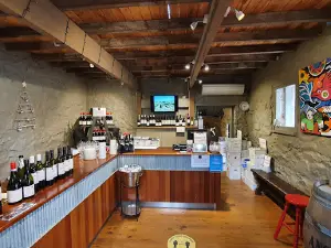 Angullong Wines - Cellar Door Sales & Wine Tasting