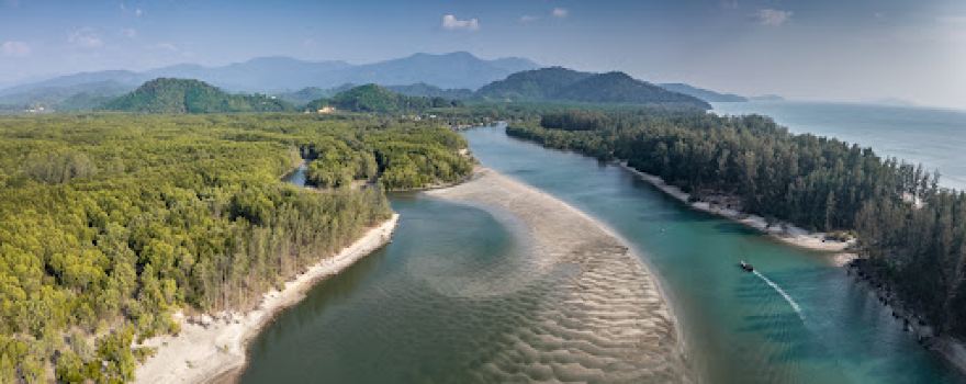 Talae Nok Beach
