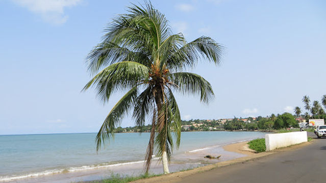 Praia Emília