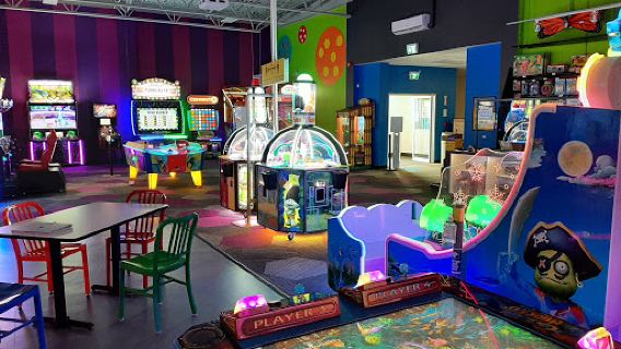 Bowlarama Dieppe Bowling & Arcade