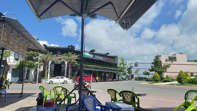 Vòng xoay Nguyễn Công Bình